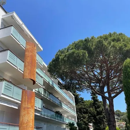 Superbe Lumineux Sur Cannes, à Quelques Minutes De La Célèbre Rue D'antibes ! Apartamento